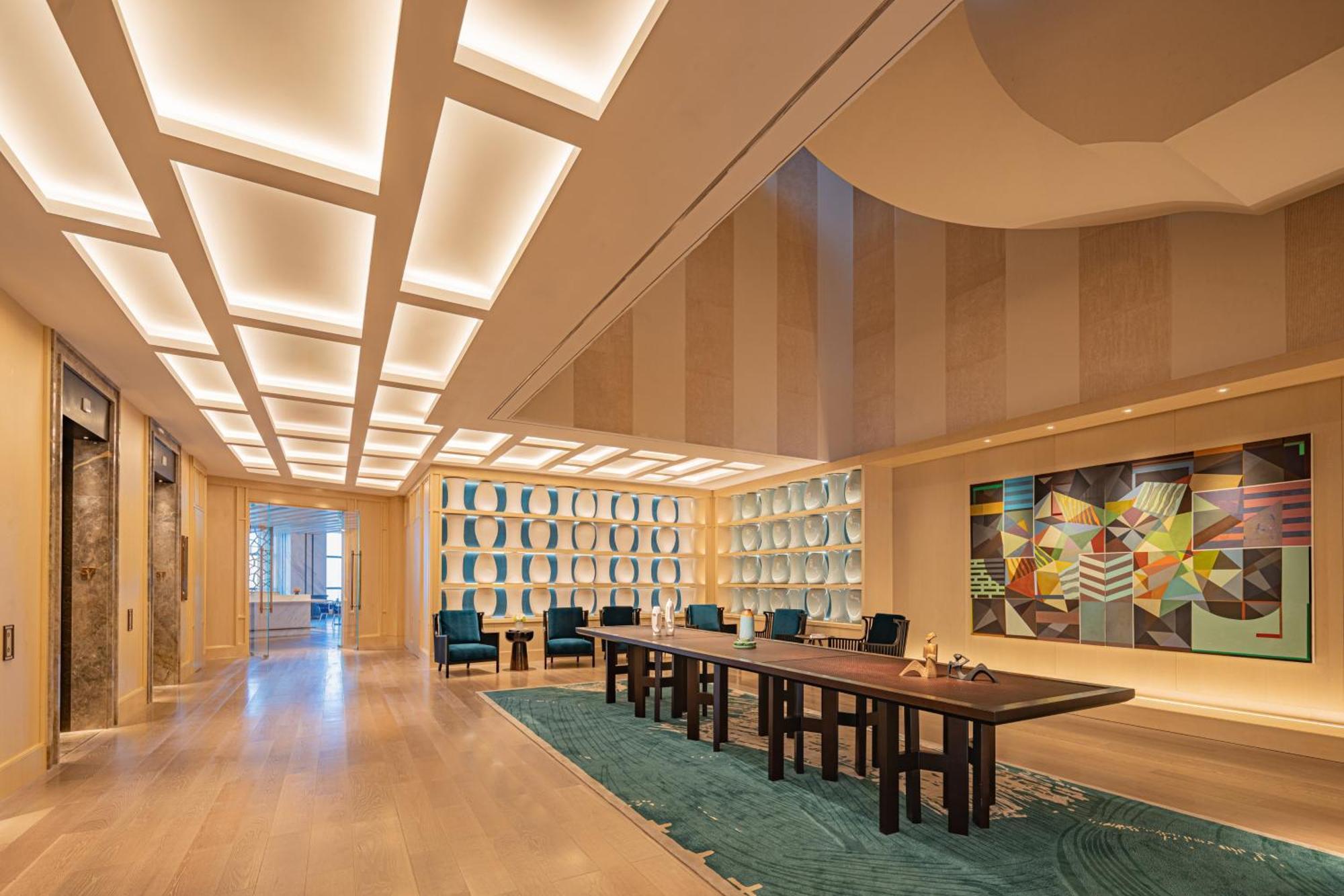 Mgm West Bund Hotel 5*