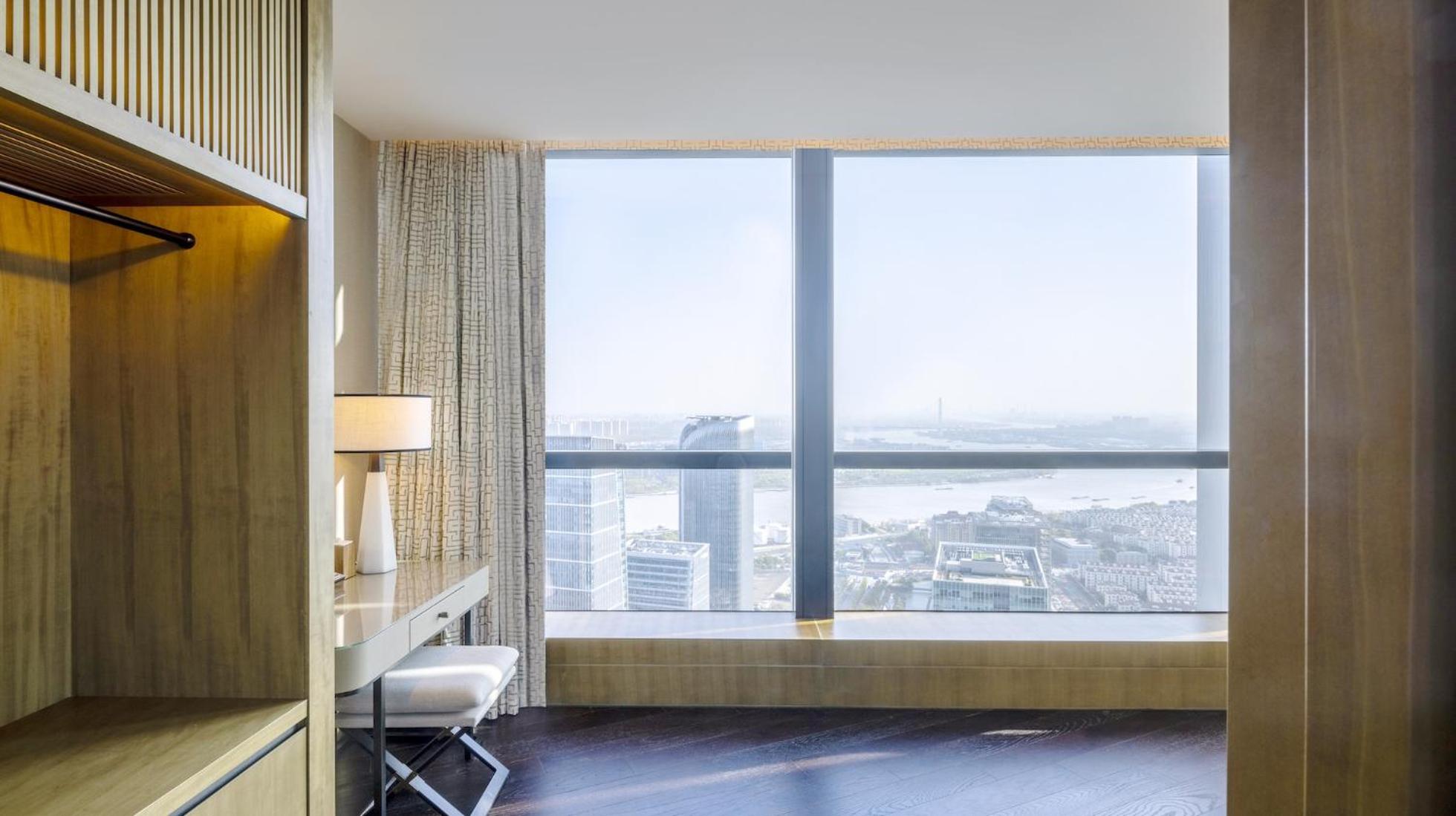 Mgm West Bund Hotel 5*